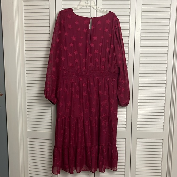 Torrid Midi Star Tiered Chiffon Dress in Burgandy - Picture 5 of 5